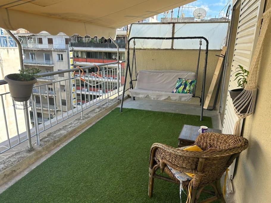 Bohemian Cozy Flat, With Terrace 24h Available, Self- Check In Appartement
